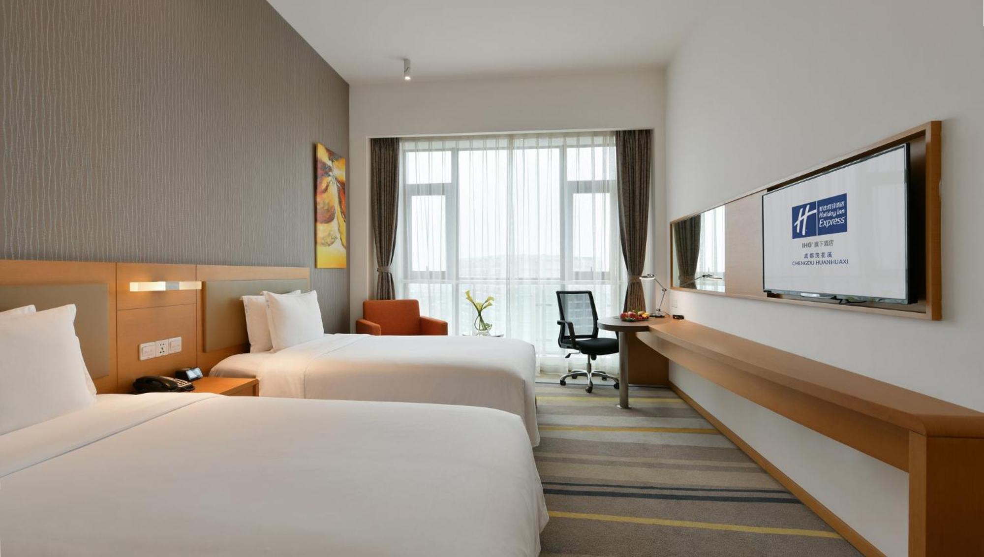 Holiday Inn Express Chengdu Huanhuaxi By Ihg-Near Jinsha Site Musem,Near Wuhou Temple Museum,Welcome Drinks,Free Gym,Free Self-Service Laundry Thành Đô Ngoại thất bức ảnh