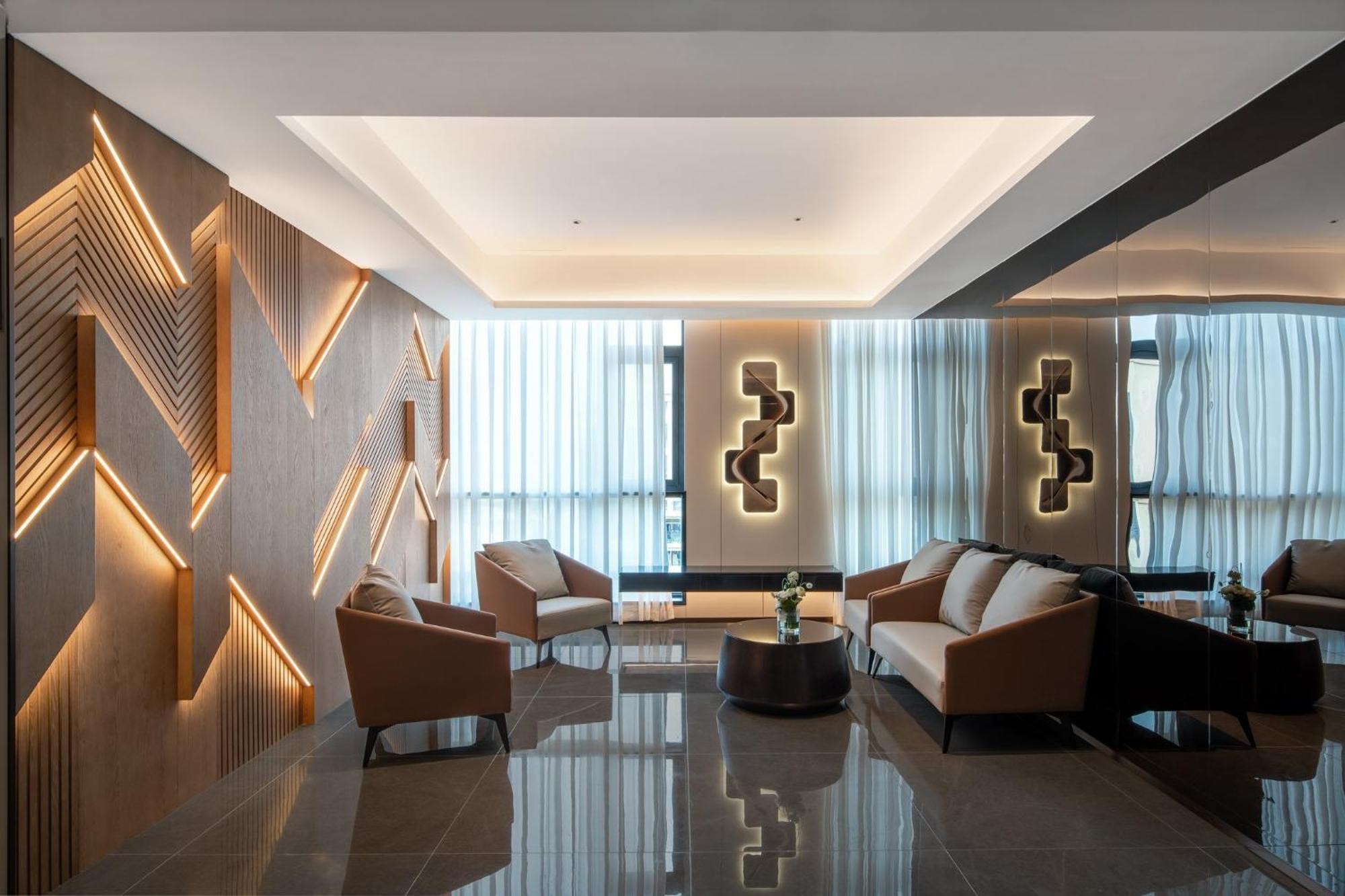 Holiday Inn Express Chengdu Huanhuaxi By Ihg-Near Jinsha Site Musem,Near Wuhou Temple Museum,Welcome Drinks,Free Gym,Free Self-Service Laundry Thành Đô Ngoại thất bức ảnh